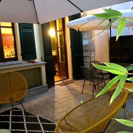 La Via Degli Artisti Apartman Arona Kültér fotó