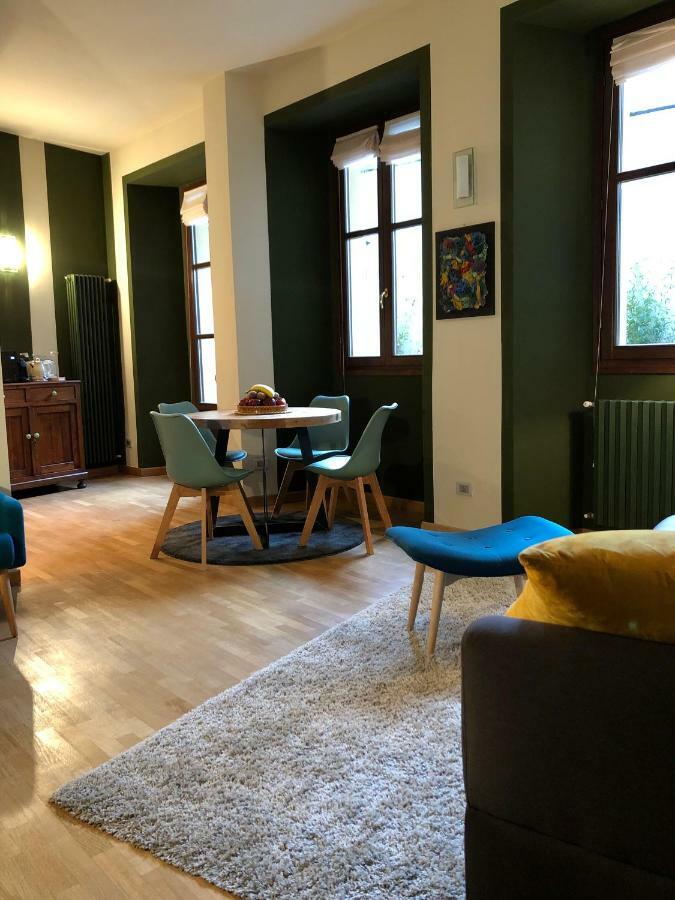 La Via Degli Artisti Apartman Arona Kültér fotó