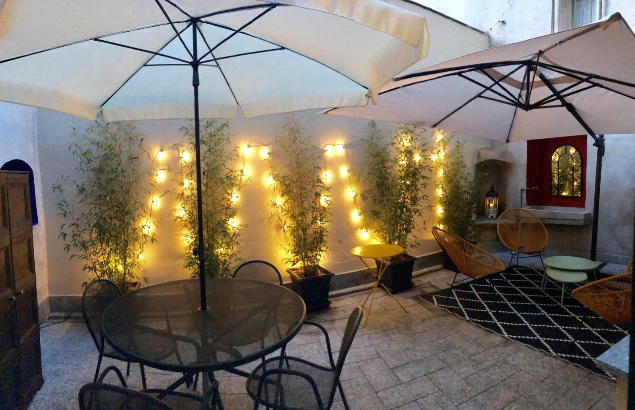 La Via Degli Artisti Apartman Arona Kültér fotó