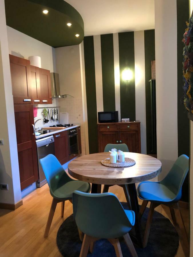 La Via Degli Artisti Apartman Arona Kültér fotó