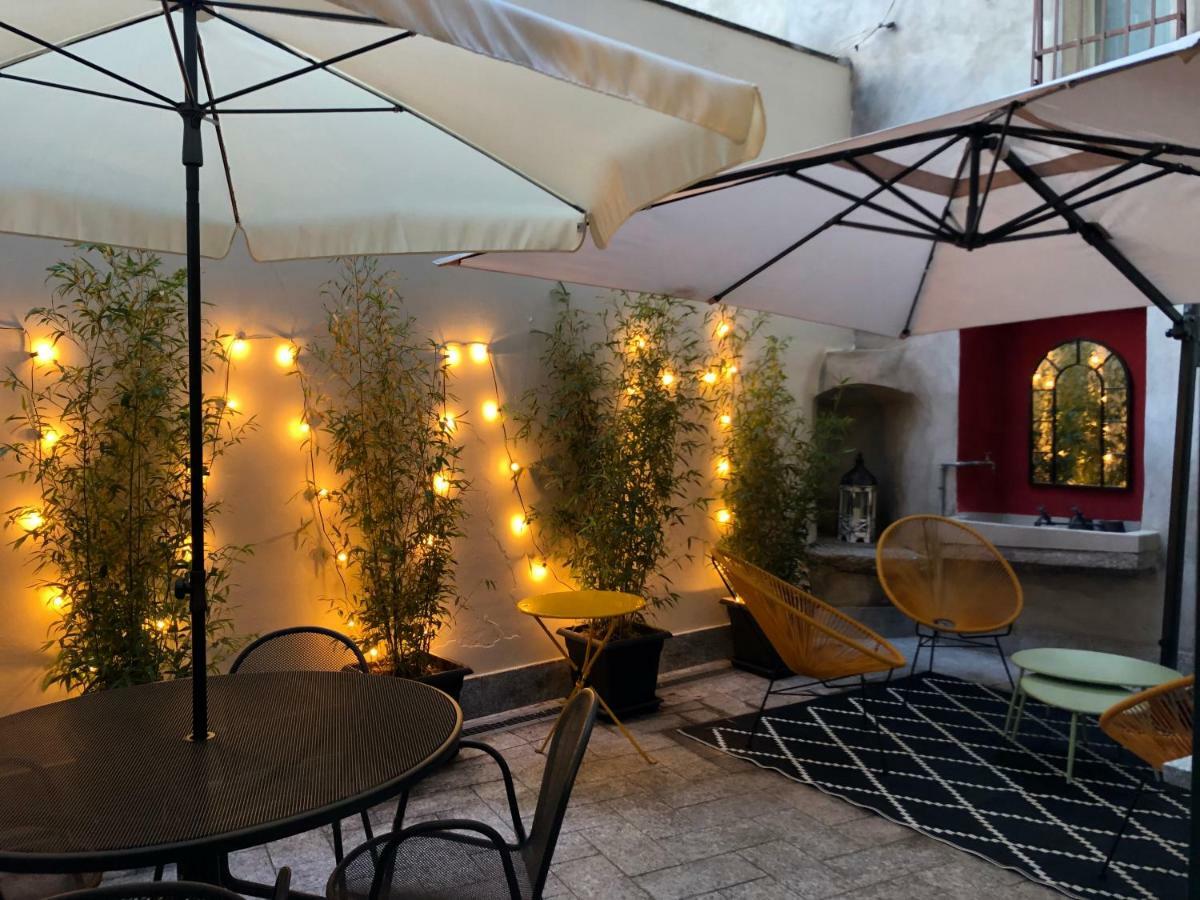 La Via Degli Artisti Apartman Arona Kültér fotó