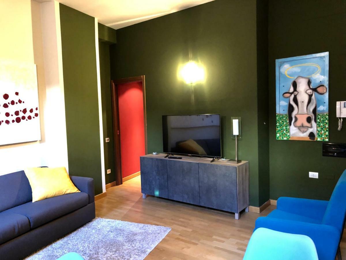 La Via Degli Artisti Apartman Arona Kültér fotó