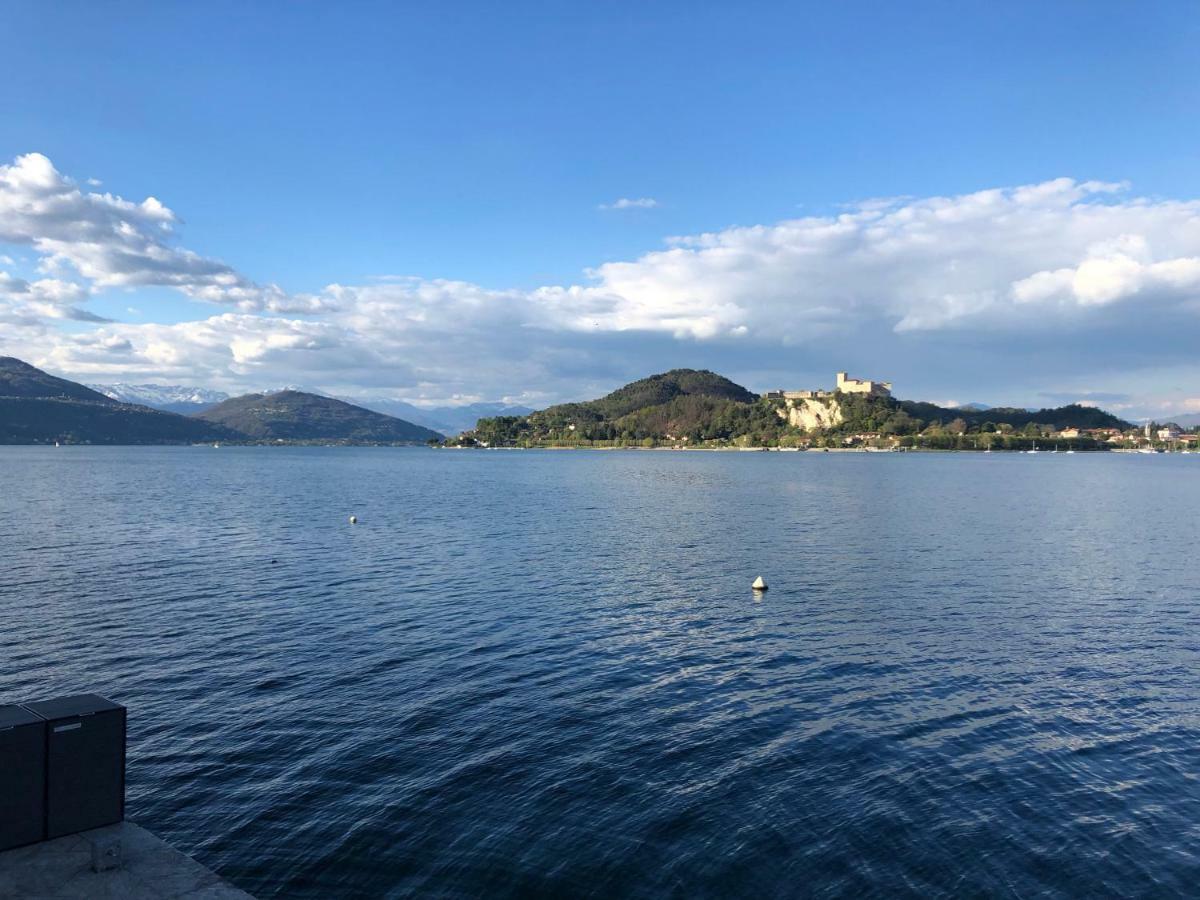 La Via Degli Artisti Apartman Arona Kültér fotó